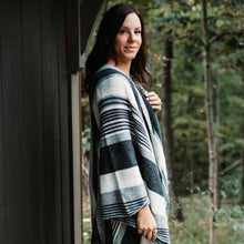 Load image into Gallery viewer, Gray Ruana Fringe Shawl
